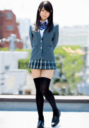 黒ニーソ女子の脚が最高な画像(30枚)の画像