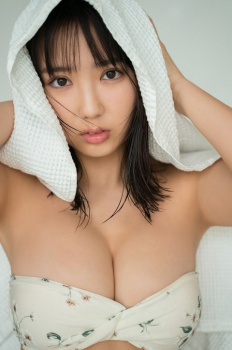 画像 沢口愛華の胸おっぱい乳房バストたわわに実った果実 エログちゃんねるあんてな