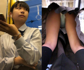 Upskirt310逆さ撮りjk ホームでかがんでしまい羽つきのエメラルドグリーンpを晒してしまうポニテの可愛いjk エログちゃんねるあんてな
