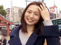 《本物・素人人妻》美魔女なアラサー29歳♡マイホーム購入が夢の奈良美熟女と出会ったその日にハメ撮りSEX!【前田可奈子】の画像