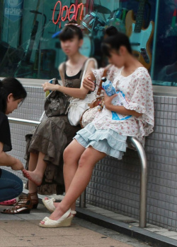 町で見かけるロリコンホイホイなjs私服街撮り画像 エログちゃんねるあんてな