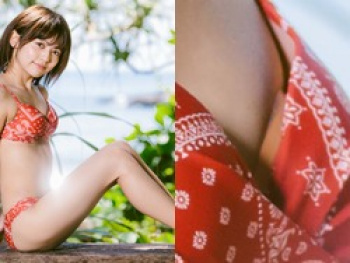 Ngt48中村歩加水着グラビアで修正し忘れで胸ポロリパット見えハプニング エログちゃんねるあんてな