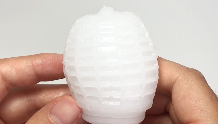 TENGA EGG SPIDERを裏返した画像