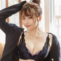 伊藤舞雪